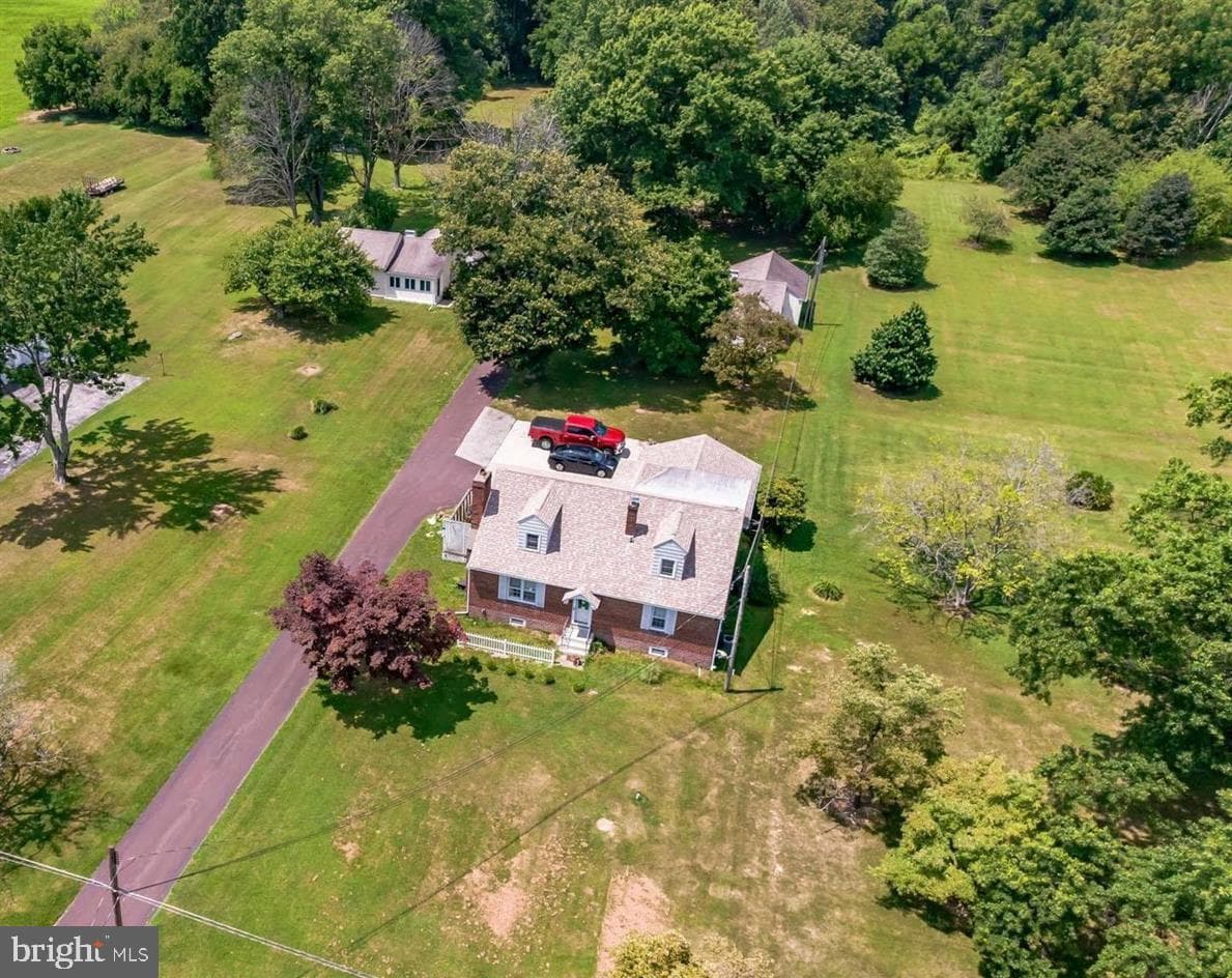 1241 & 1243 Valley Forge Road