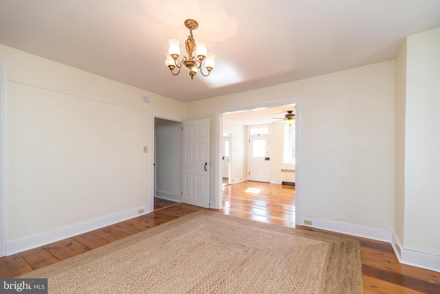 1100 Cressman Rd photo 21