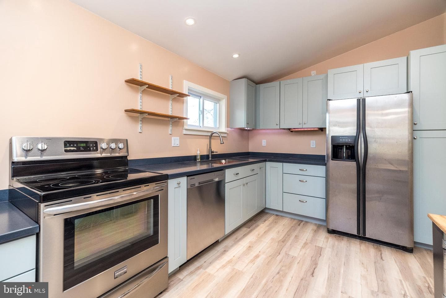 1100 Cressman Rd photo 25