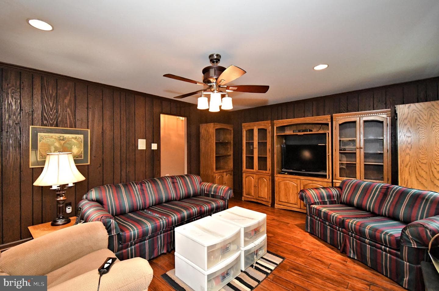 1501 Valley View Drive photo 16