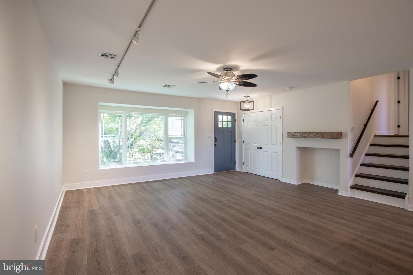 236 Park Road photo 5