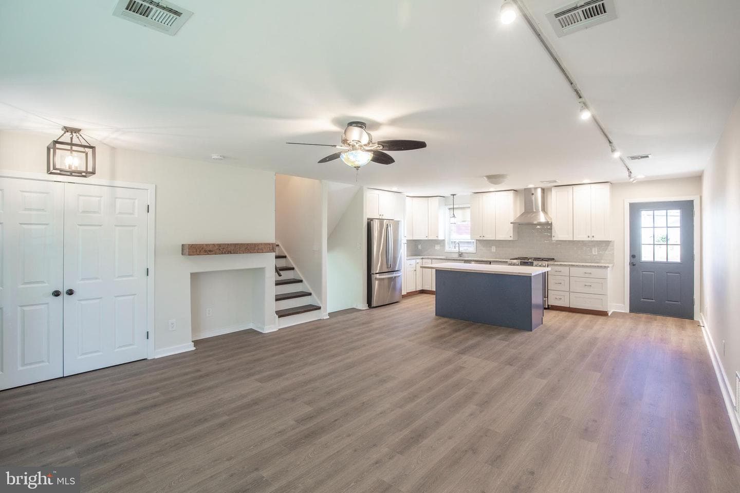 236 Park Road photo 7