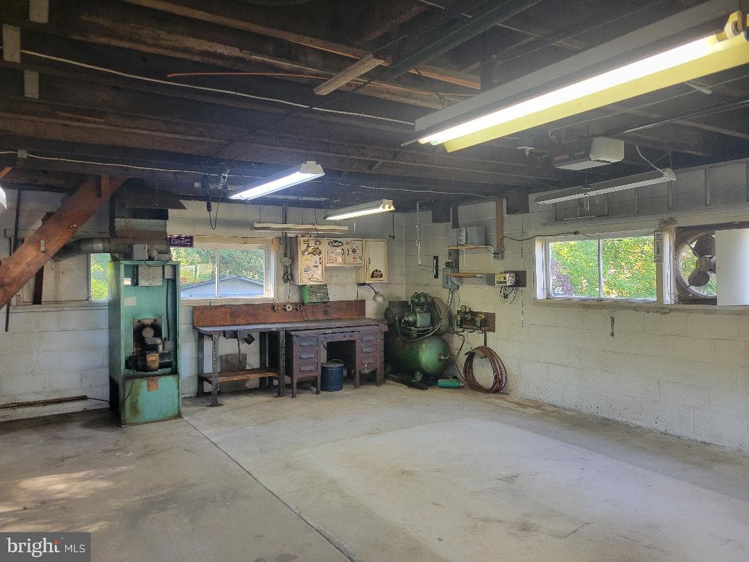 11 Wilson Boulevard photo 27