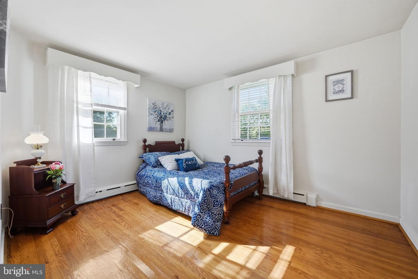 1506 Marshall photo 14