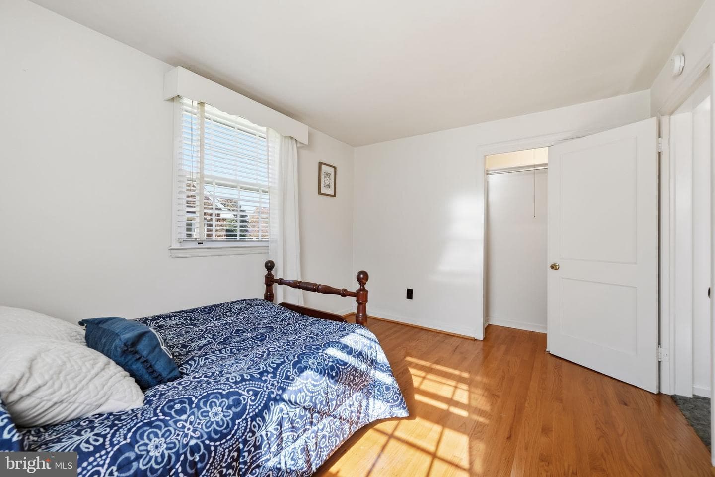 1506 Marshall photo 15