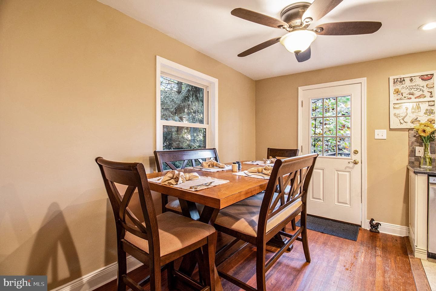 424 Weadley Road photo 14