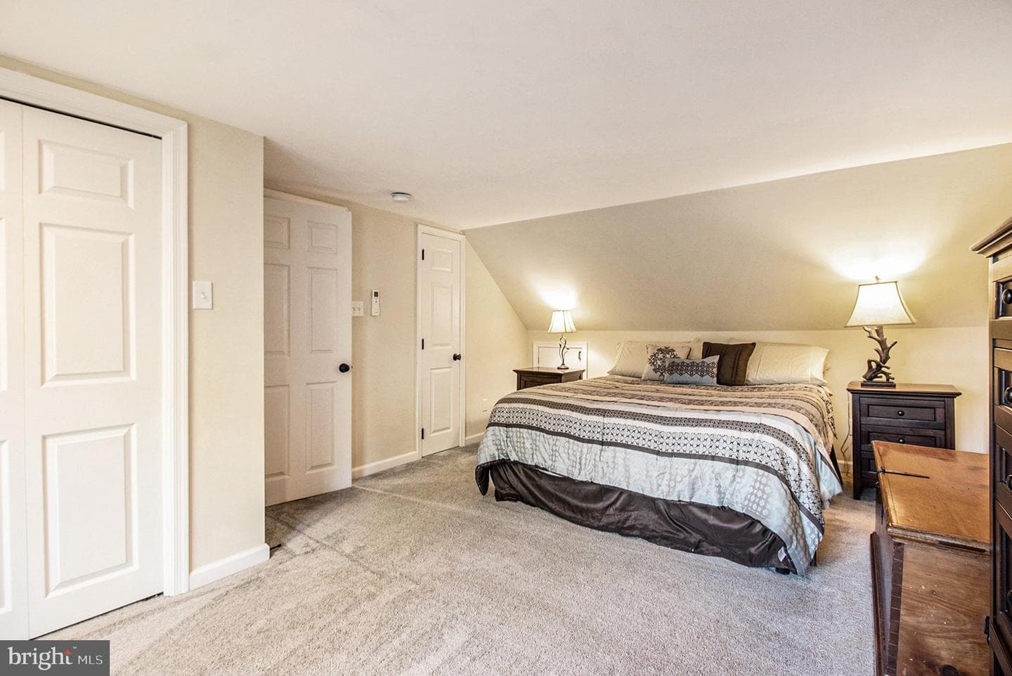 424 Weadley Road photo 23