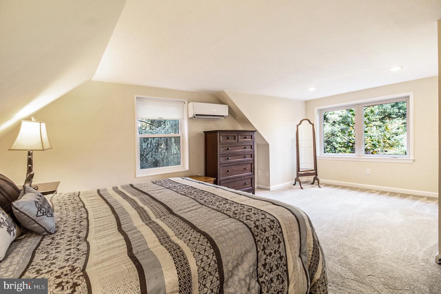 424 Weadley Road photo 24