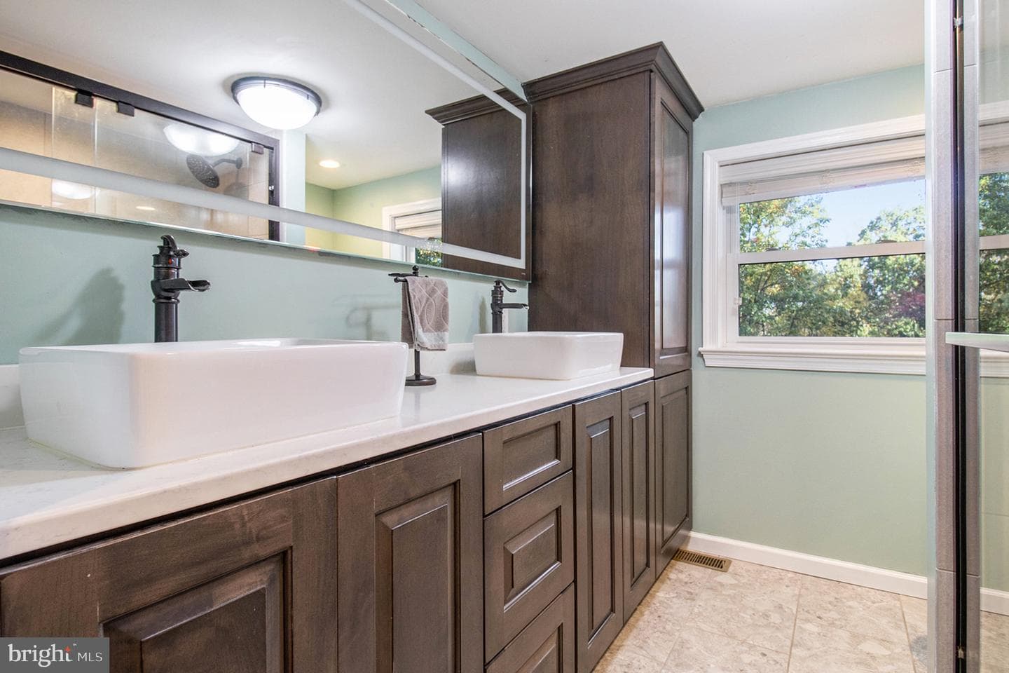 424 Weadley Road photo 25