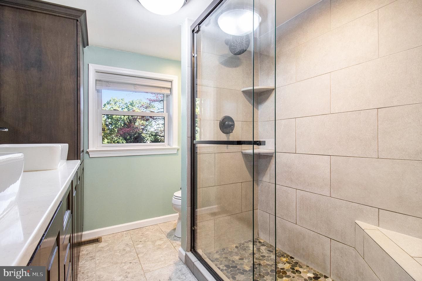 424 Weadley Road photo 26