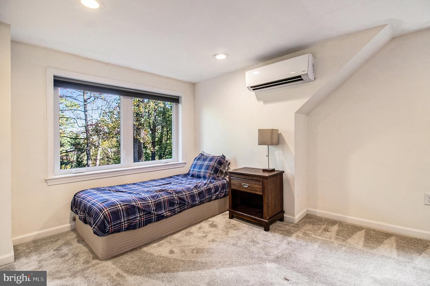 424 Weadley Road photo 28