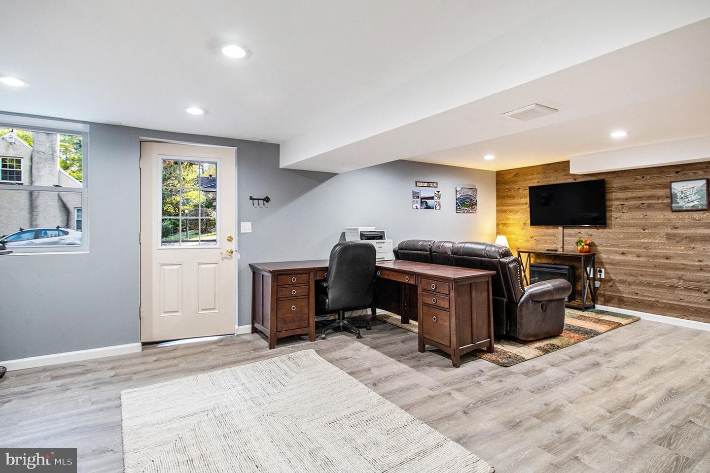 424 Weadley Road photo 30