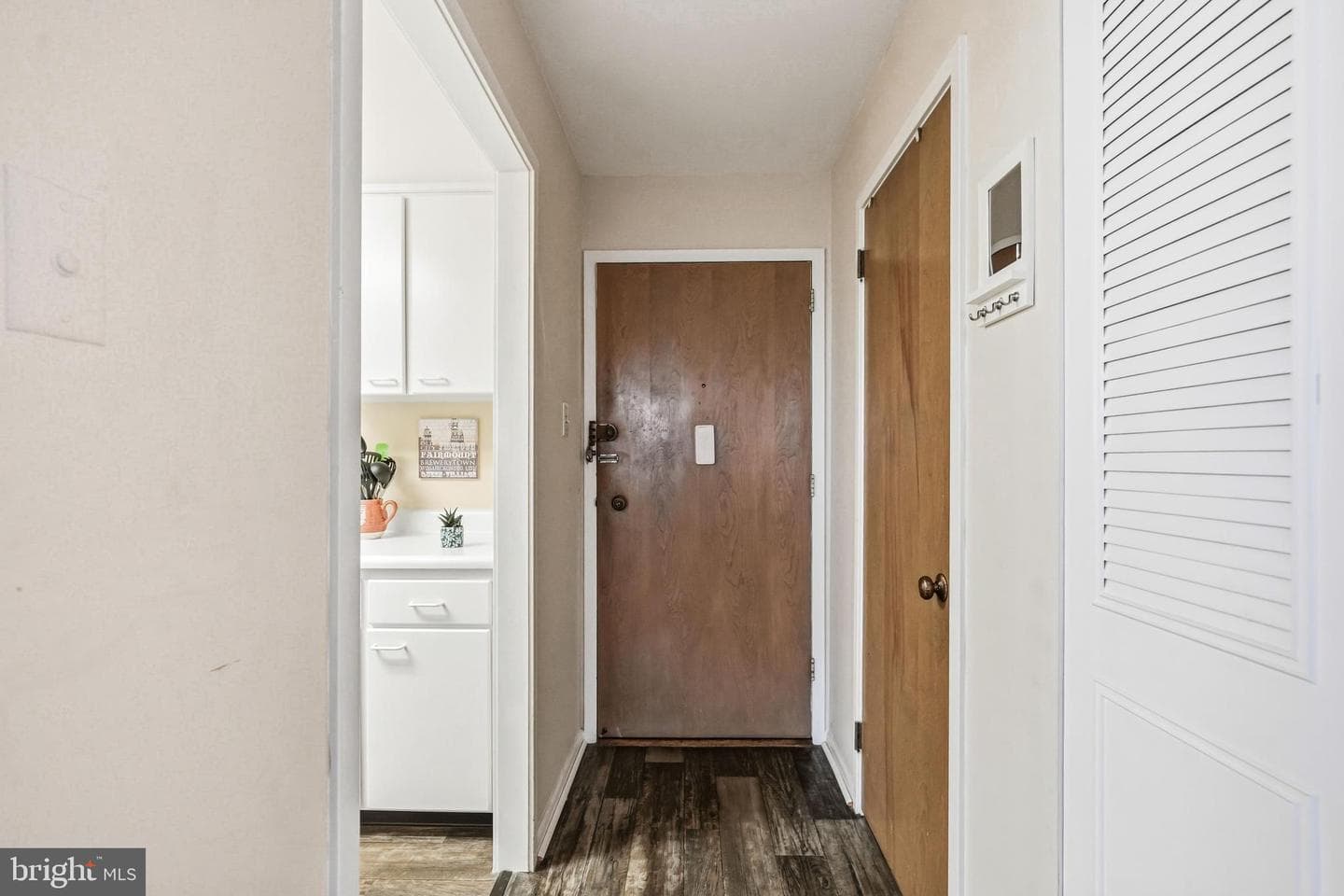 309 Florence Avenue #511-N photo 4