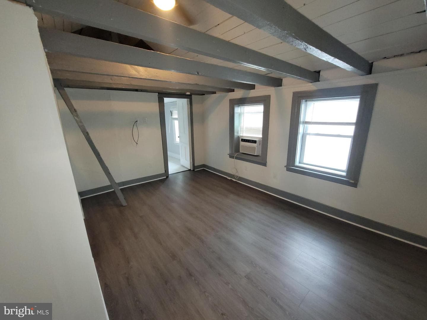 507 E Lafayette Street photo 17