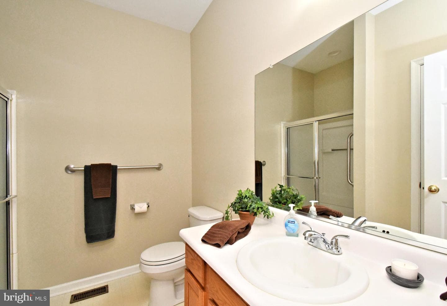 984 Independence Lane #13 photo 14
