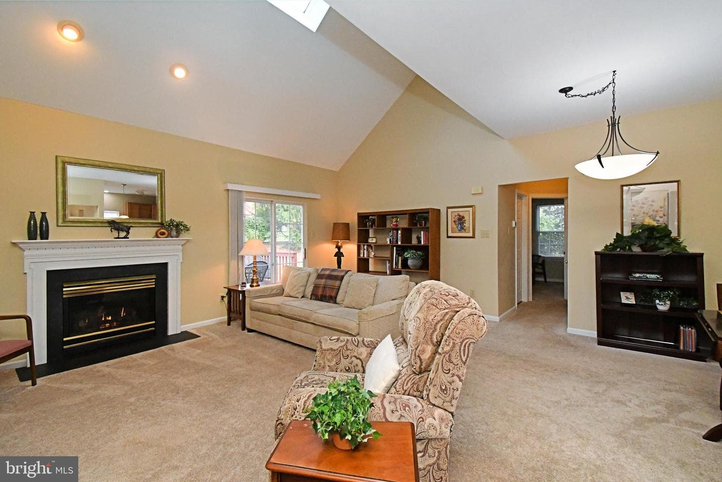 984 Independence Lane #13 photo 3