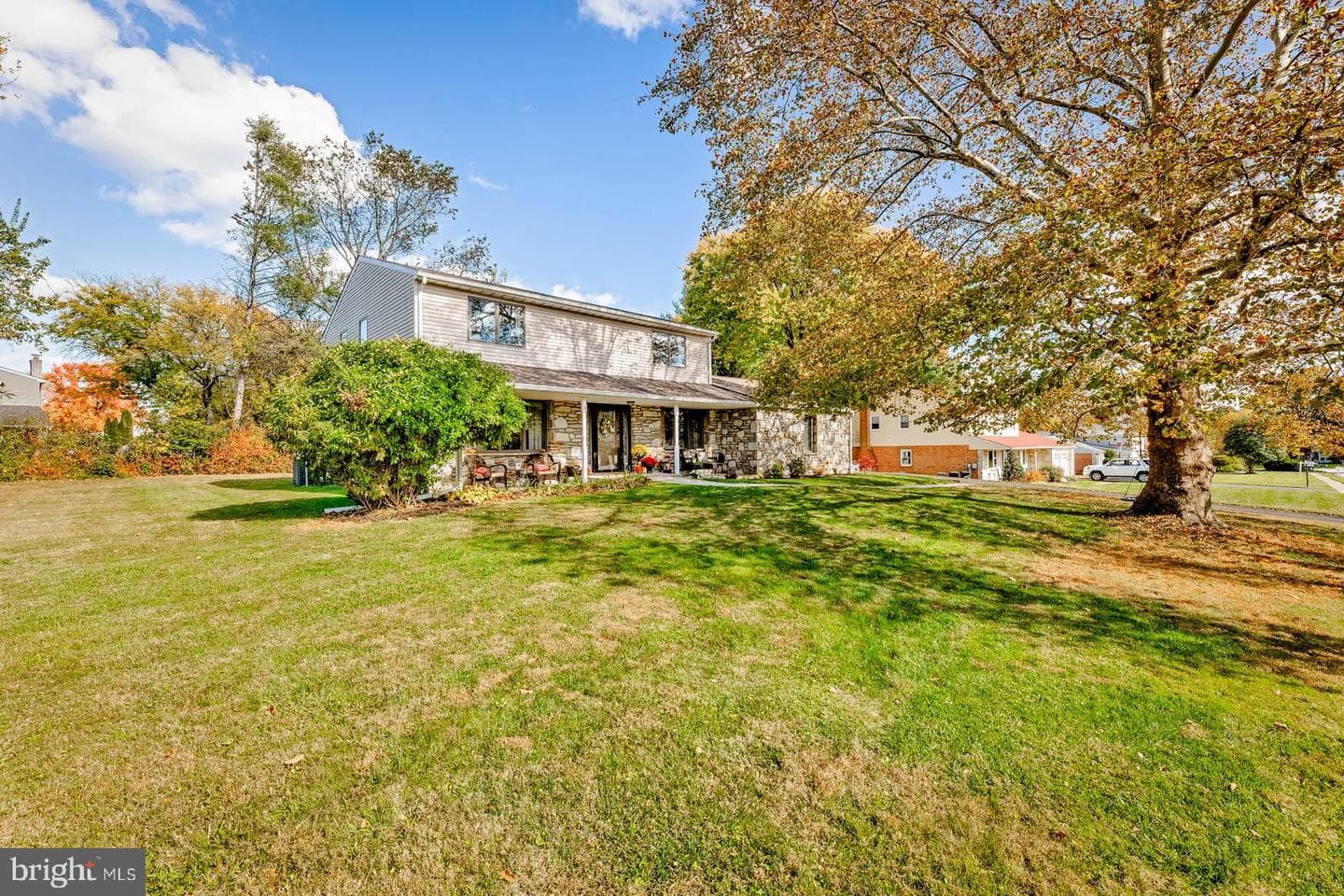 1011 Milkweed Lane photo 3