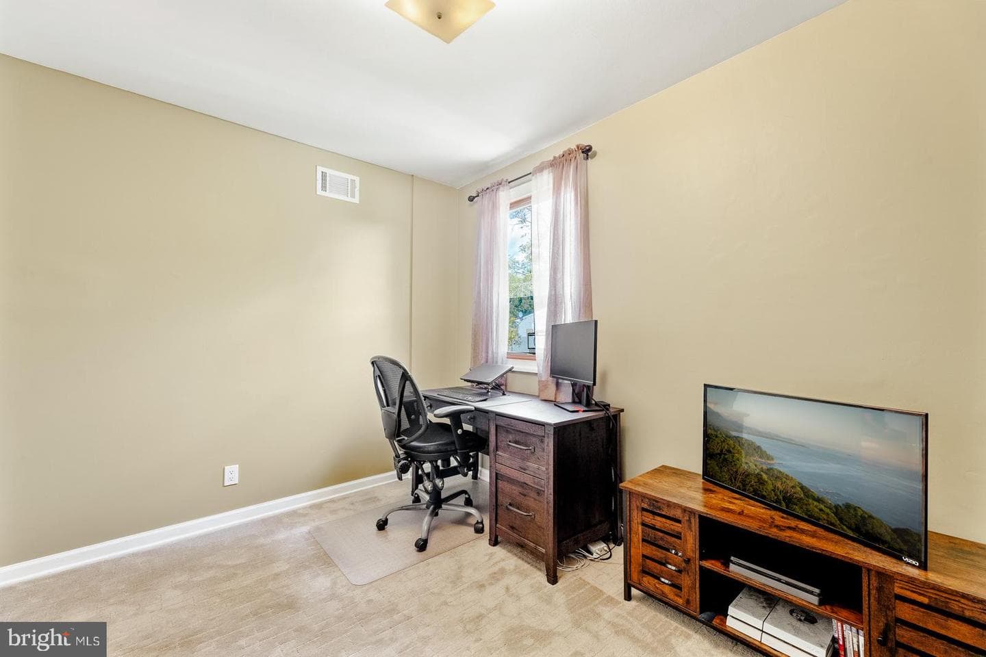 1011 Milkweed Lane photo 35