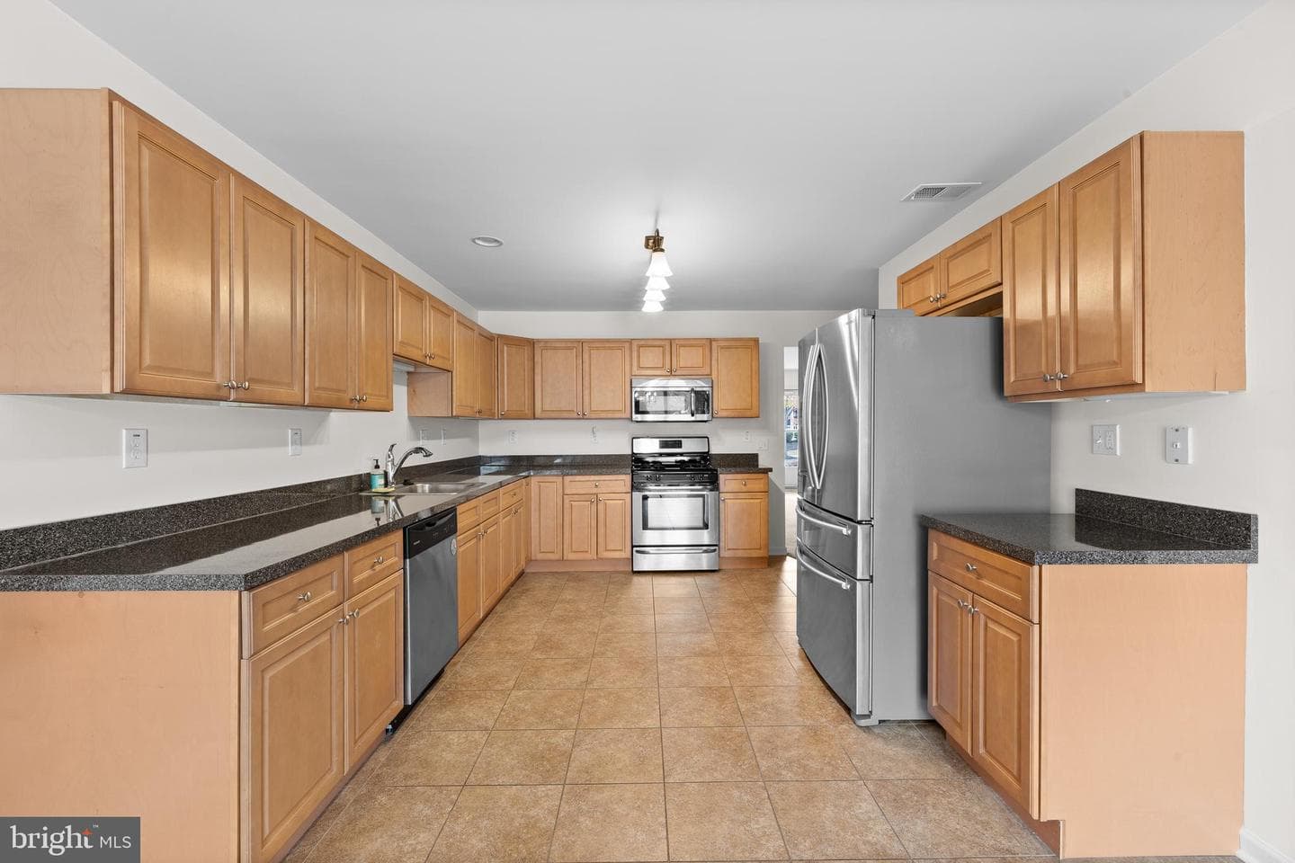 1536 Glasgow Street #80 photo 18