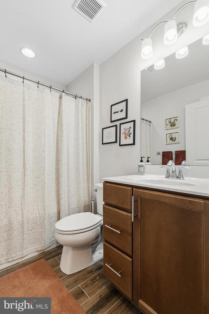 150 Larrabee Way photo 23