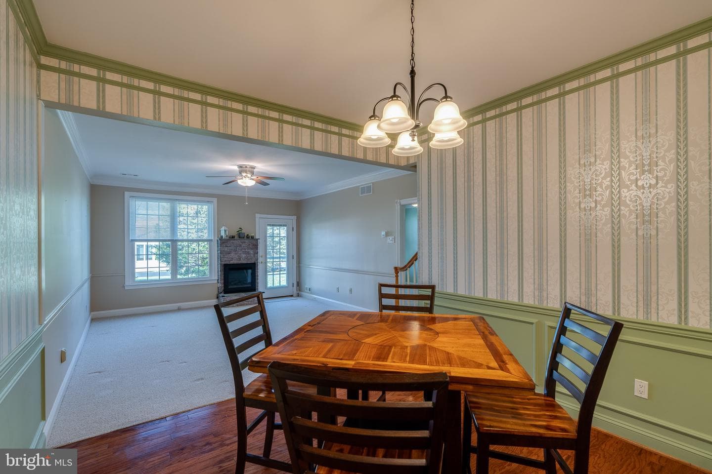 405 Ruth Court photo 15