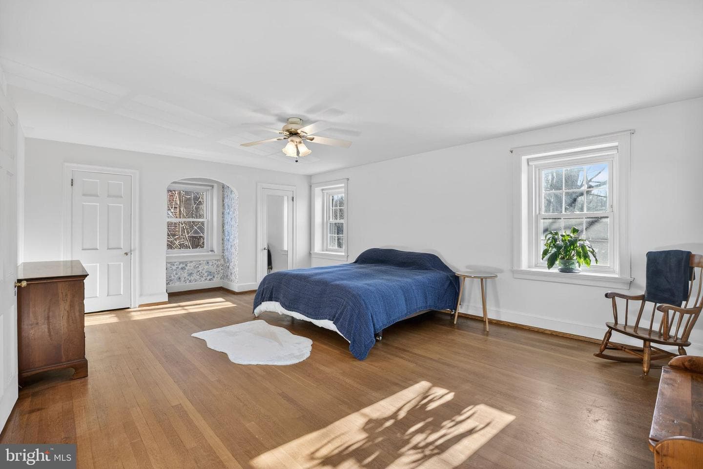 106 Montgomery Avenue photo 24