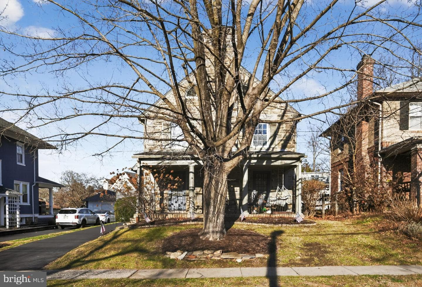 106 Montgomery Avenue photo 3