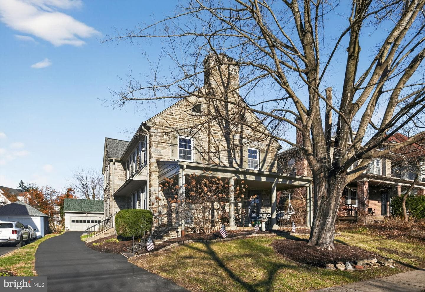 106 Montgomery Avenue photo 4