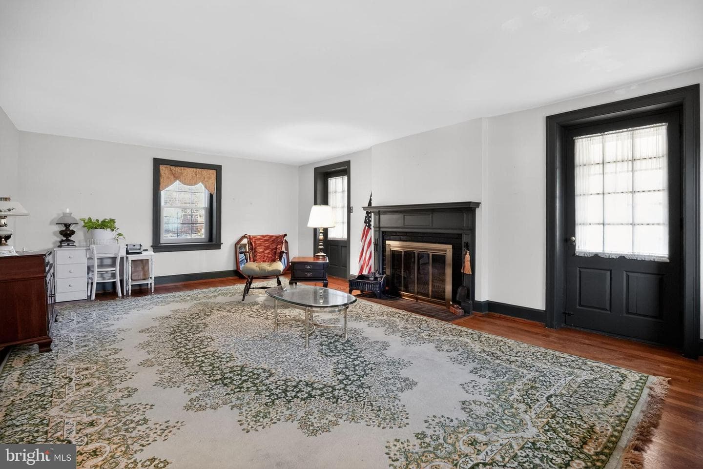 106 Montgomery Avenue photo 8