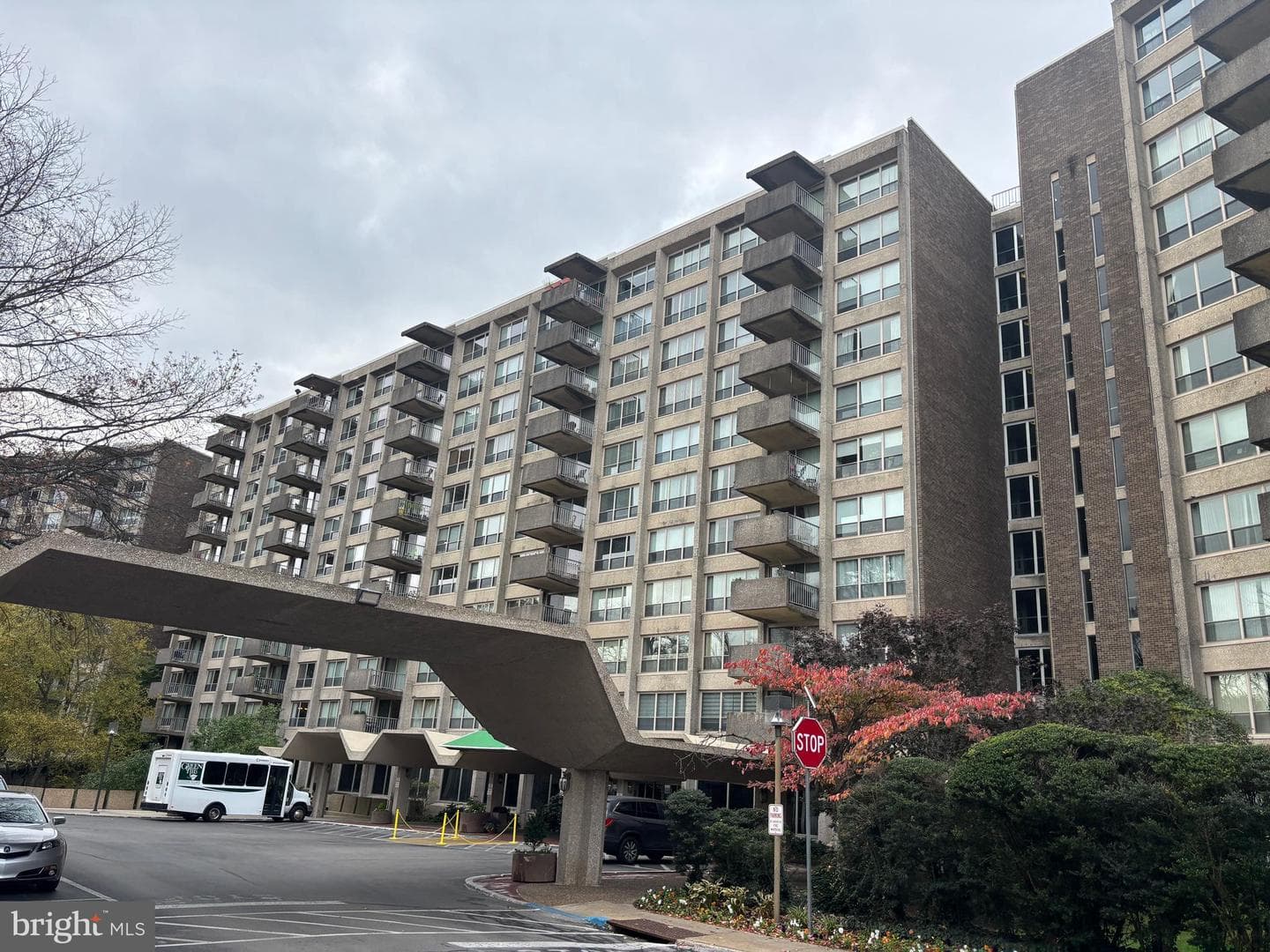 1001 City Avenue #E-223, Wynnewood