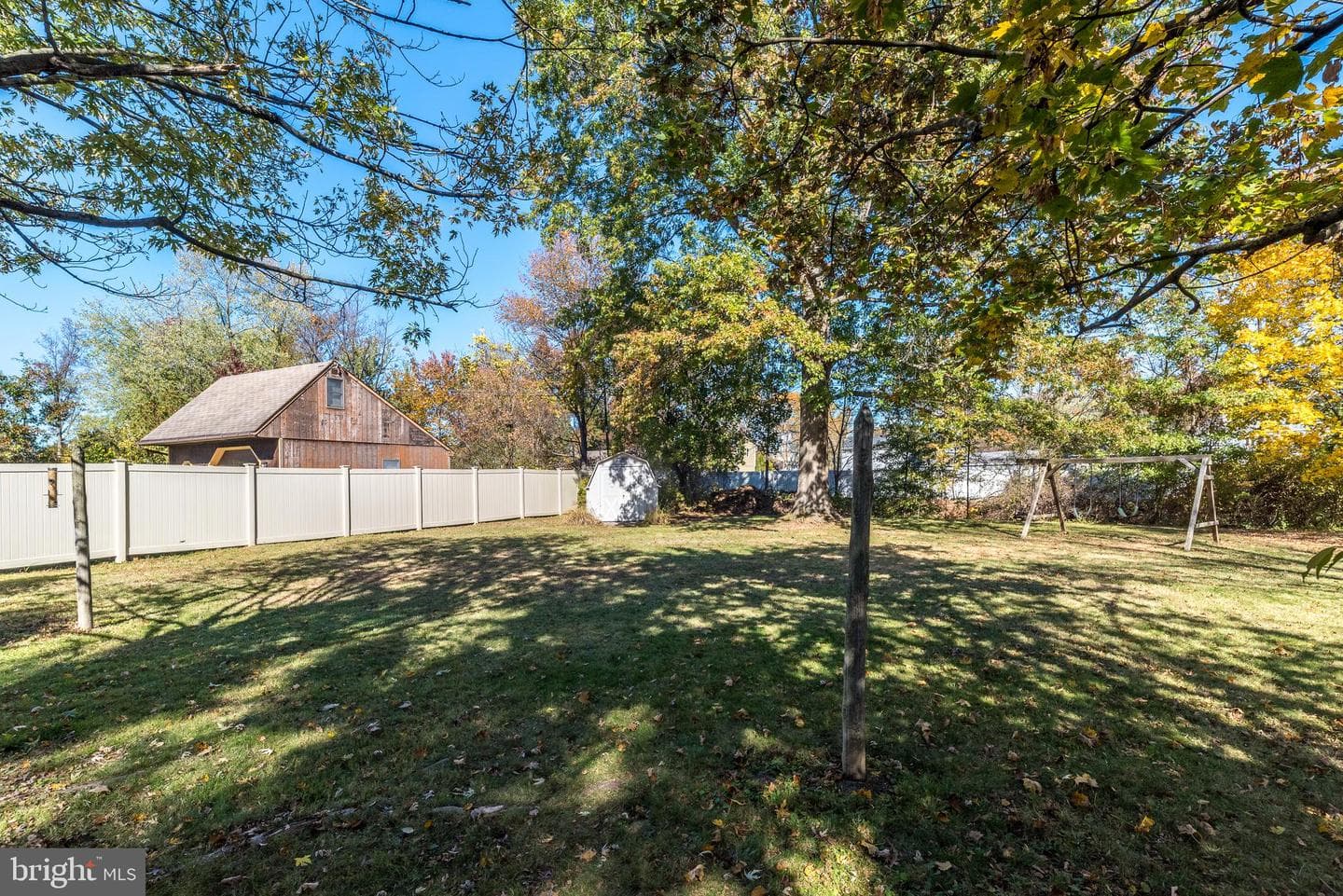 2713 Beech Street photo 51