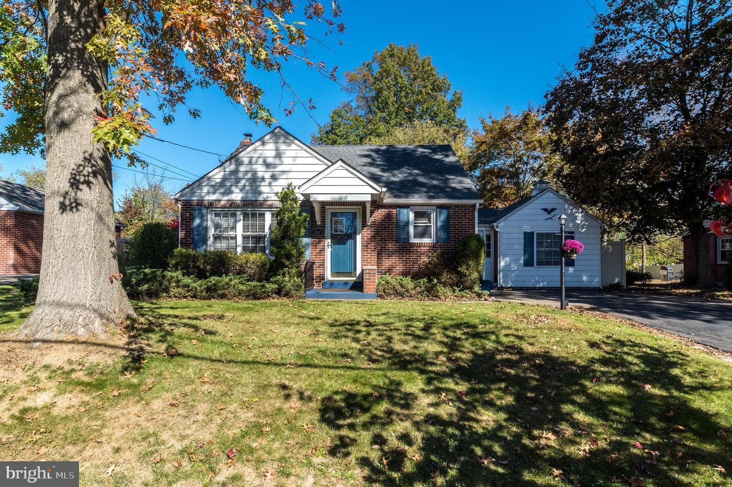 2713 Beech Street photo 53