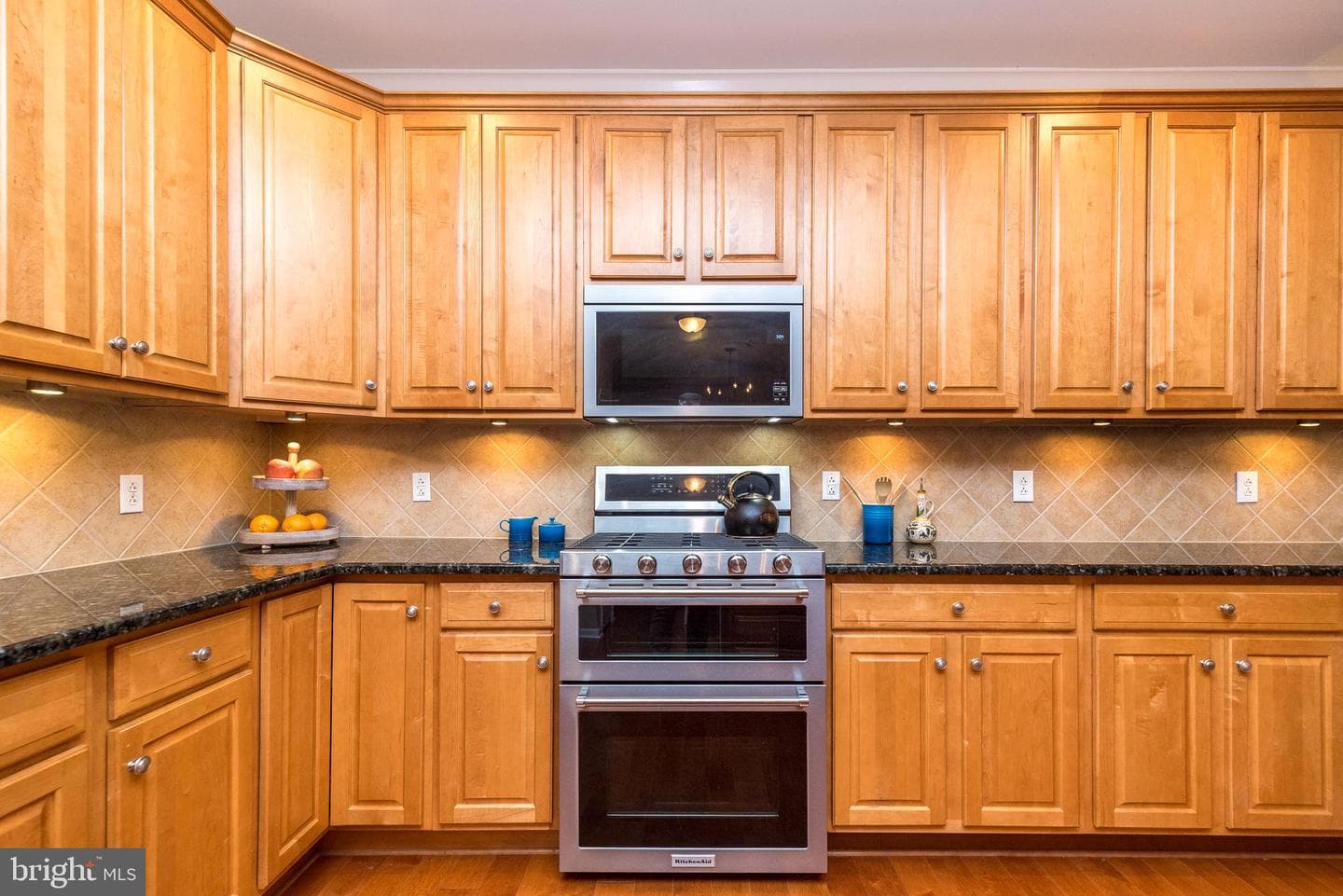 207 Carson Terrace photo 12