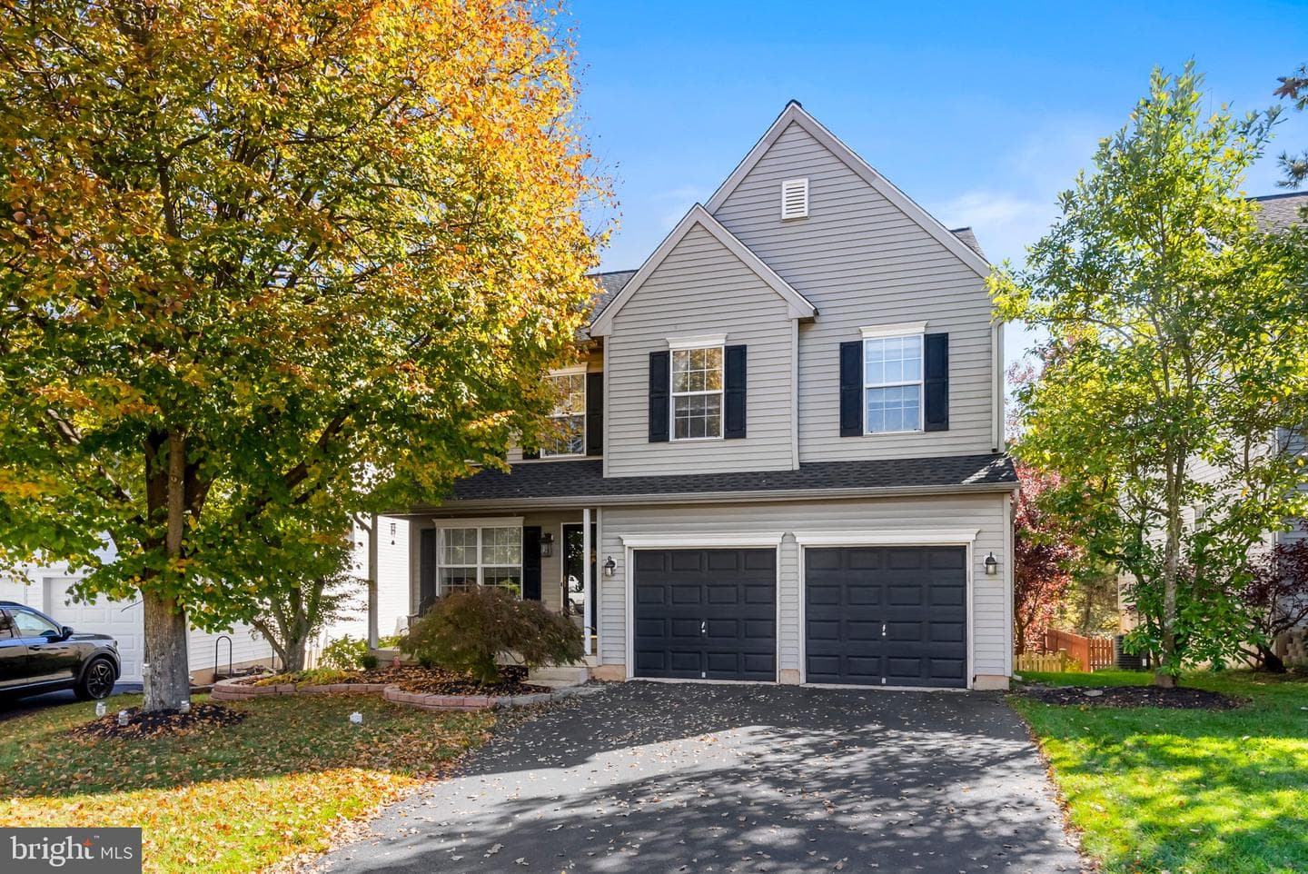 1134 Cornwallis Way photo 2
