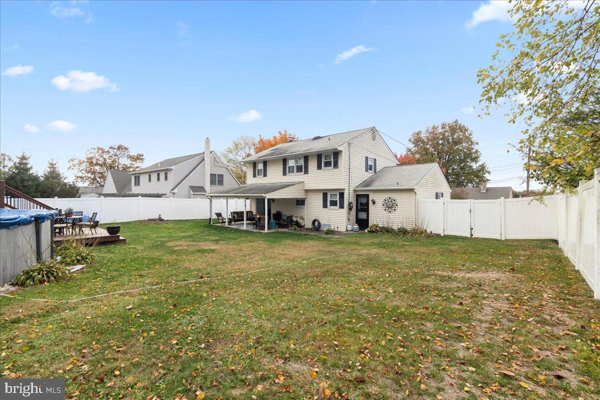 532 Lincoln Avenue photo 22