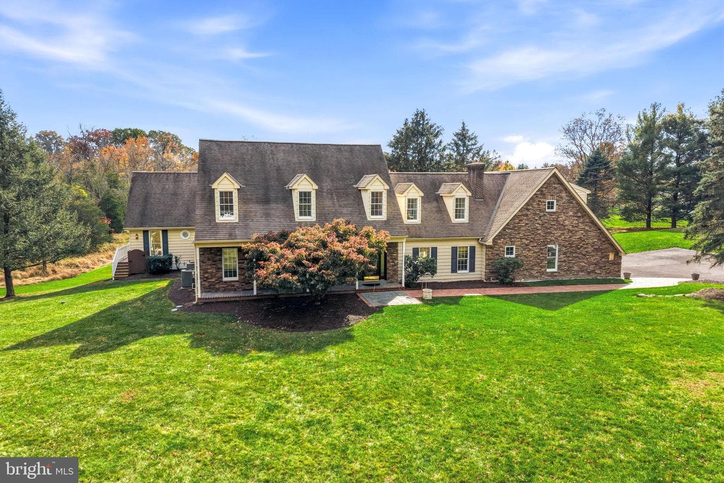 3180 Zacharias Road