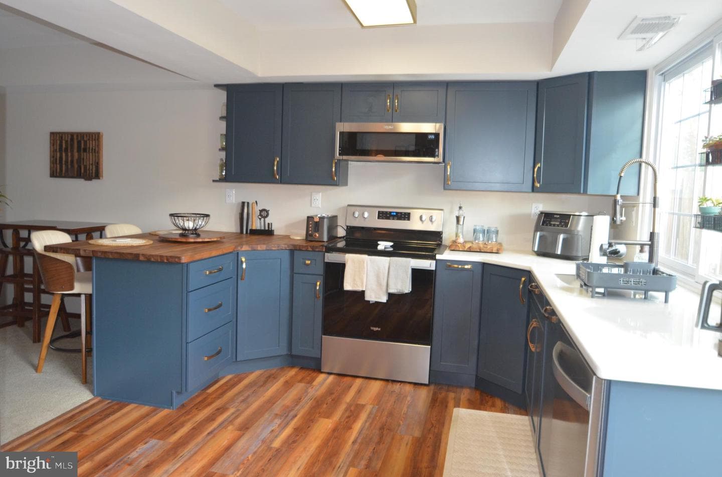 2212 Mulberry Court photo 8