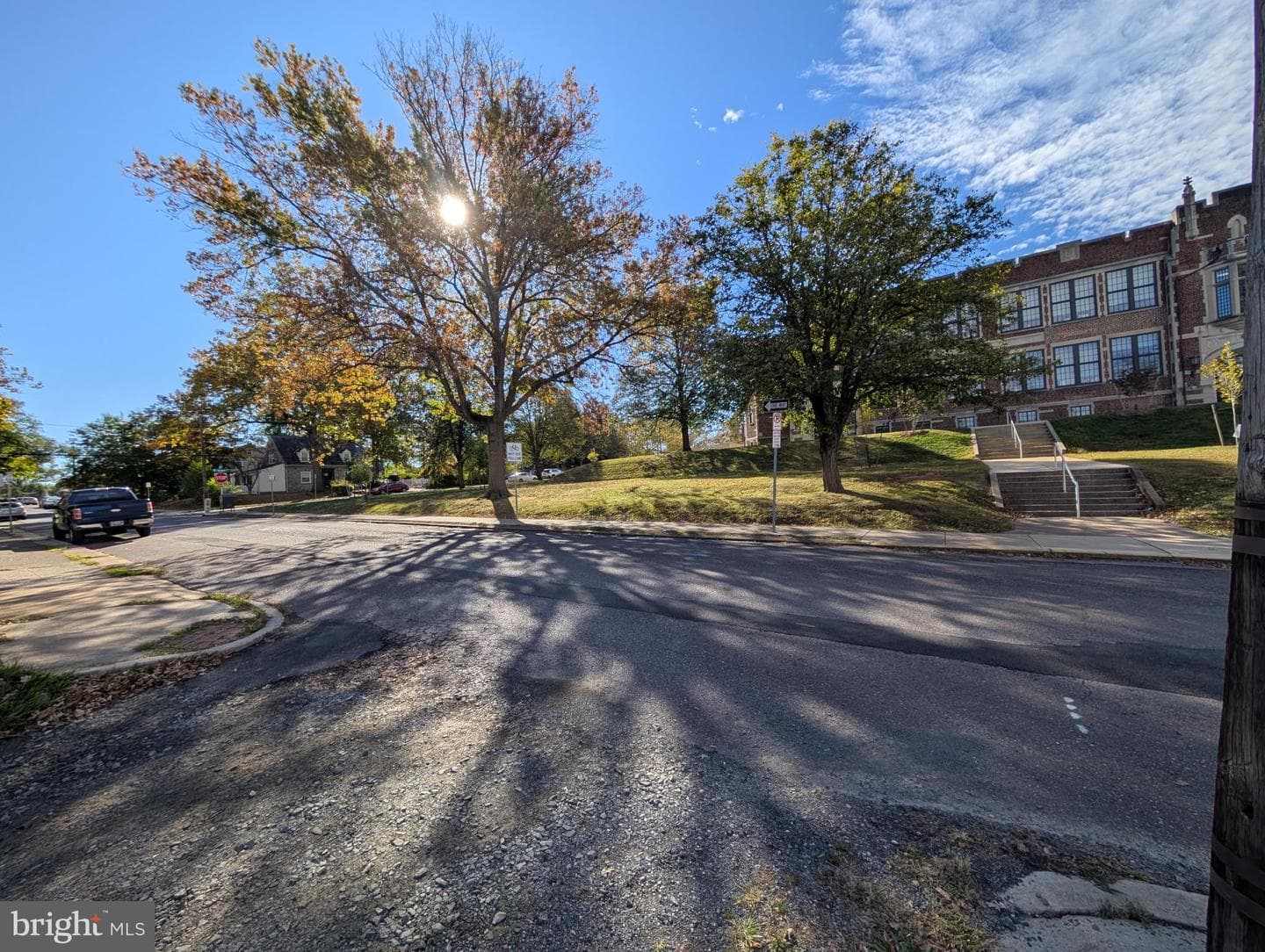 1239 South Street photo 6
