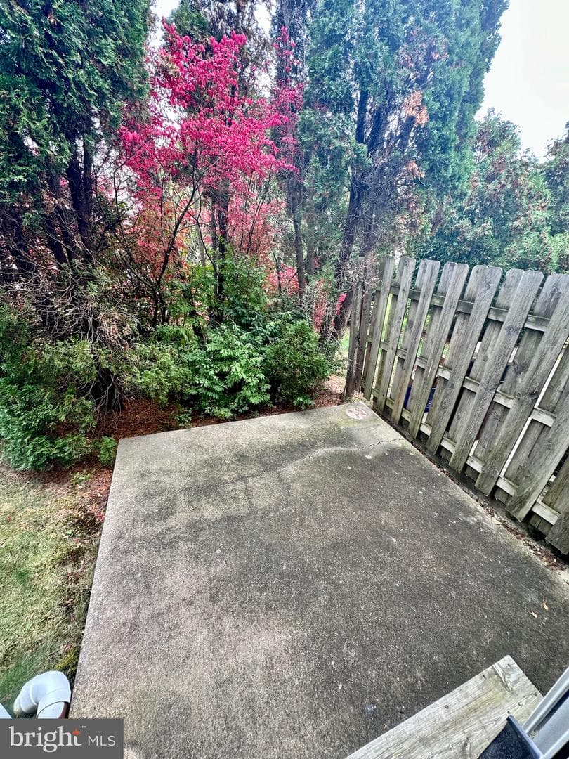 138 Cedar Court photo 25