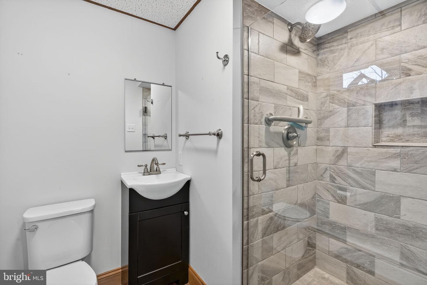 201 Jackson Road photo 27