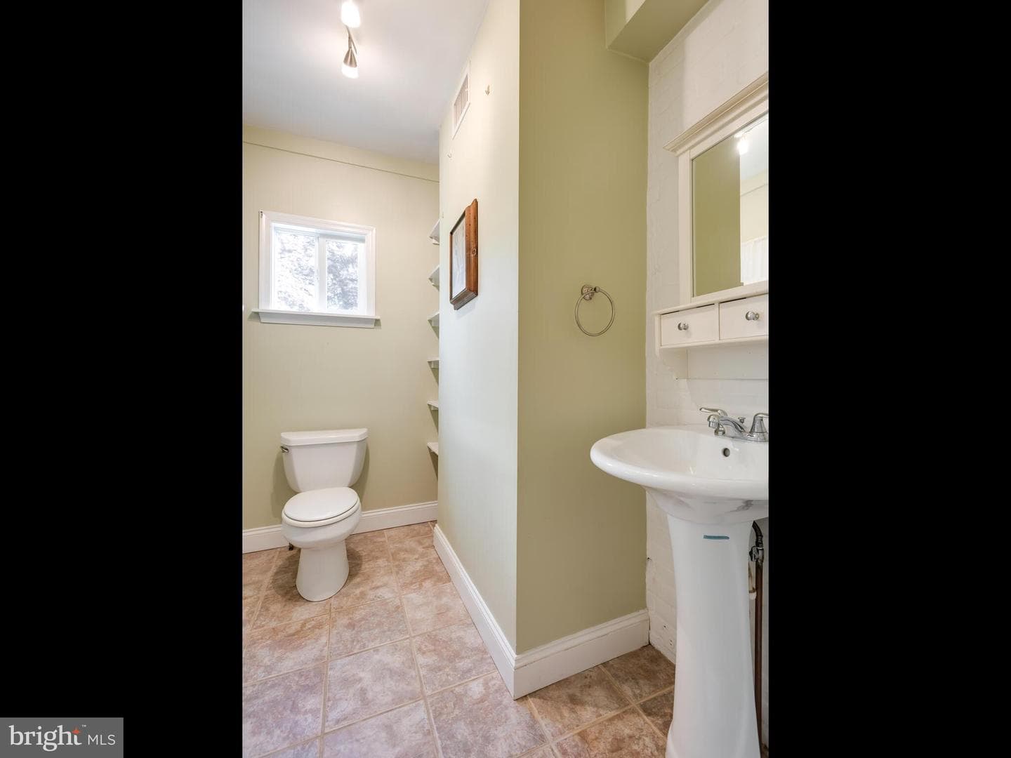 116 Cedar Avenue photo 22