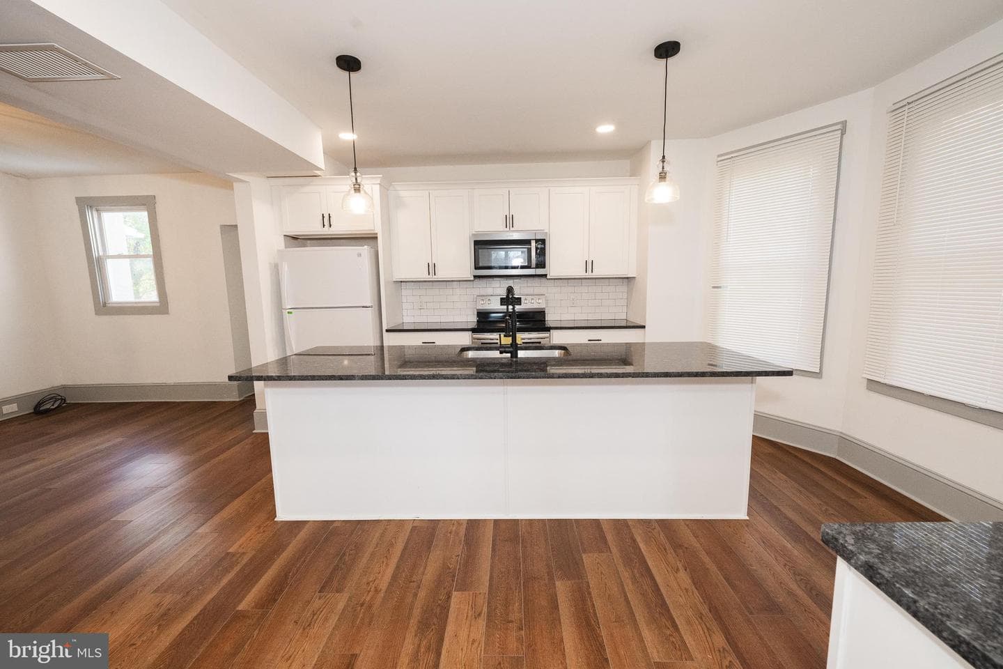 17 Clamer Avenue photo 16