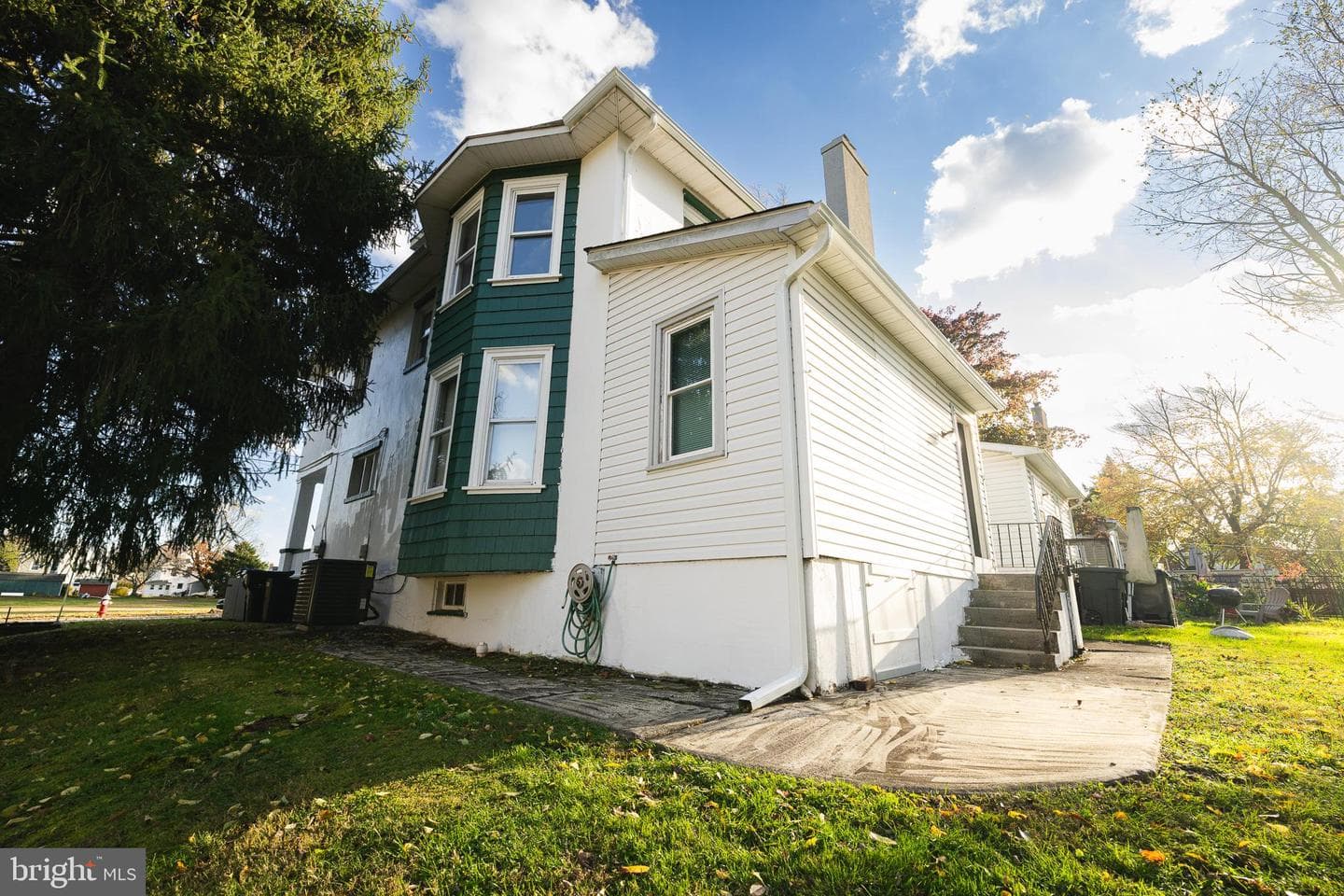 17 Clamer Avenue photo 7
