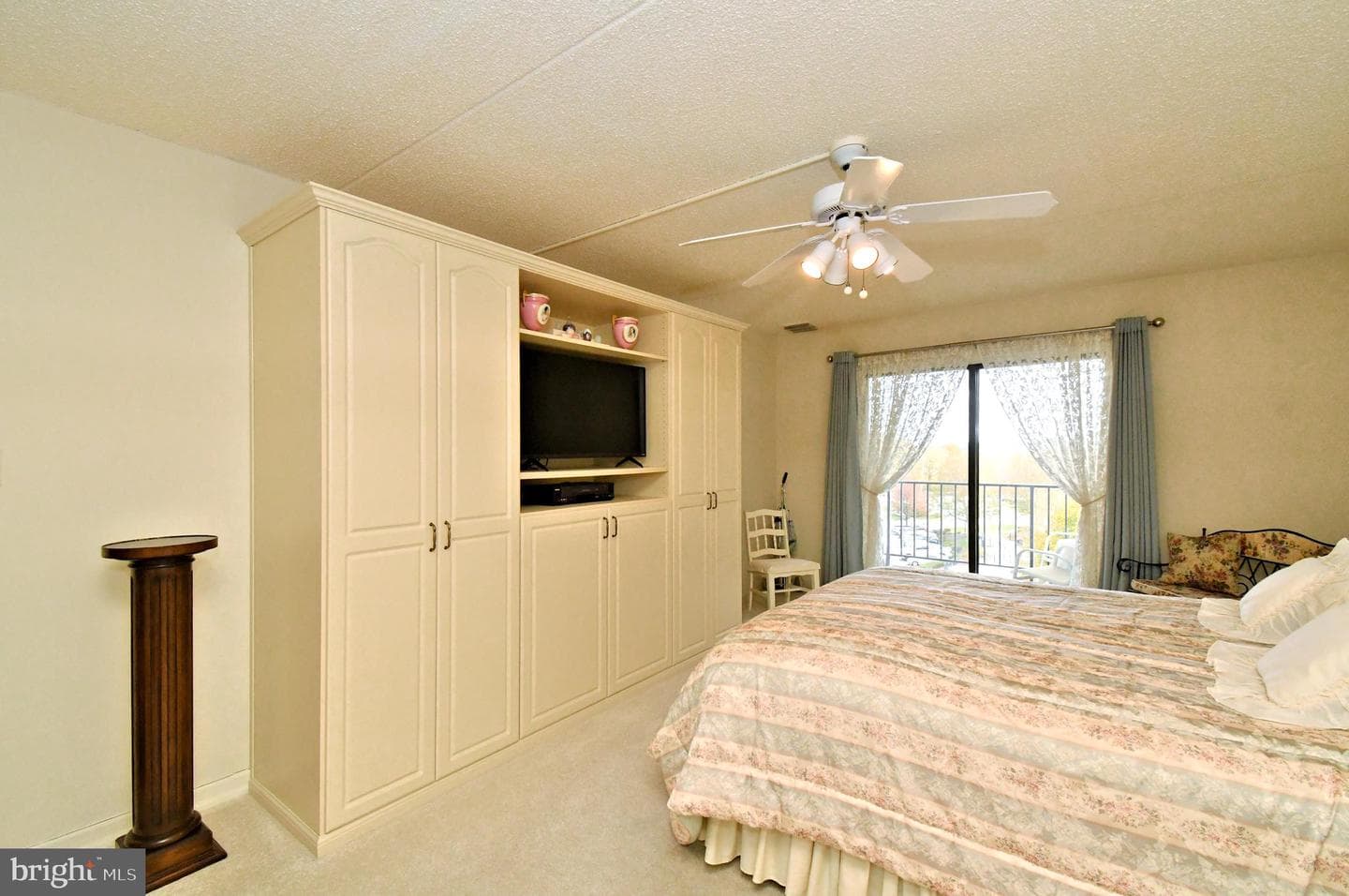 20538 Valley Forge Circle #538 photo 32