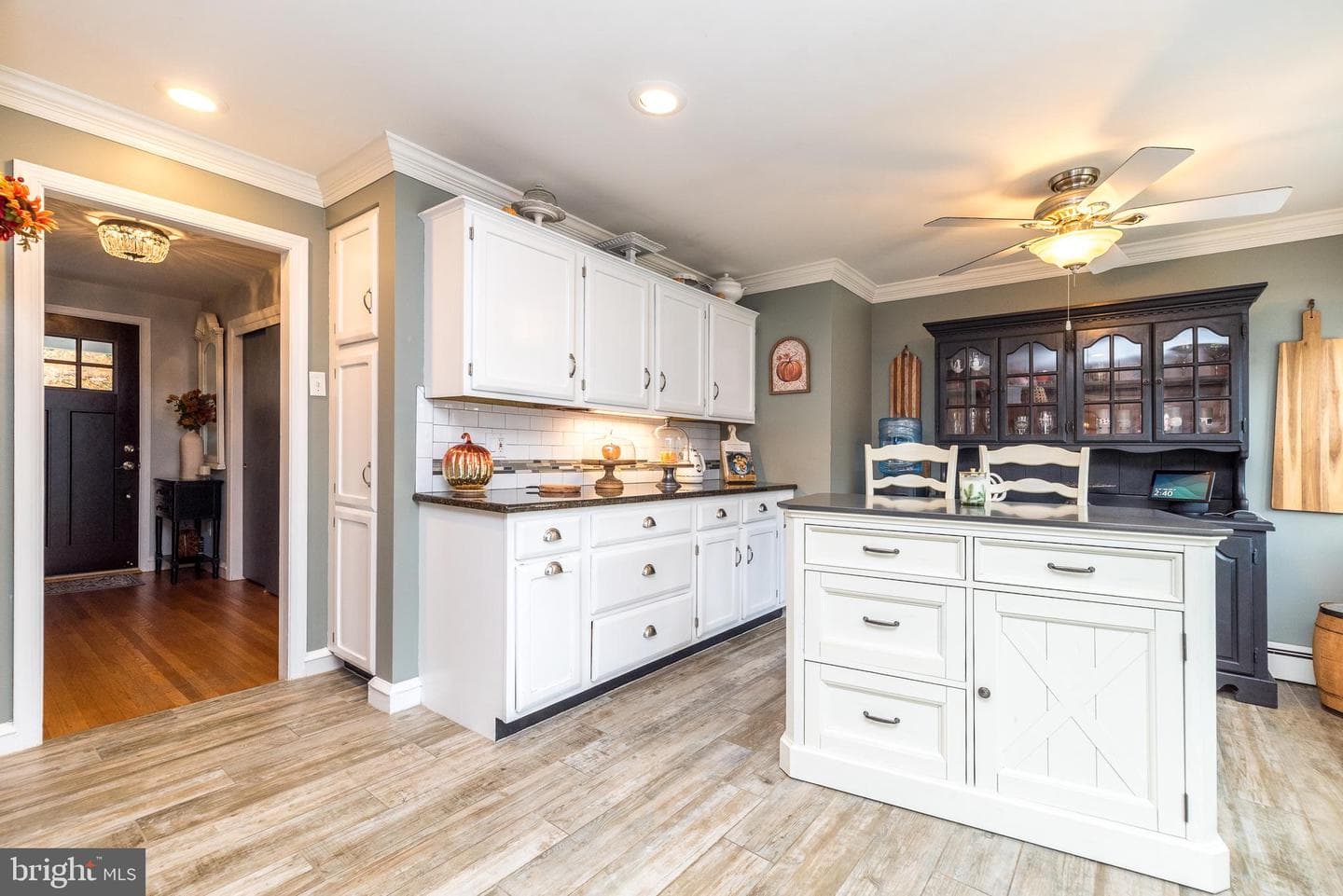 326 Chestnut Lane photo 31