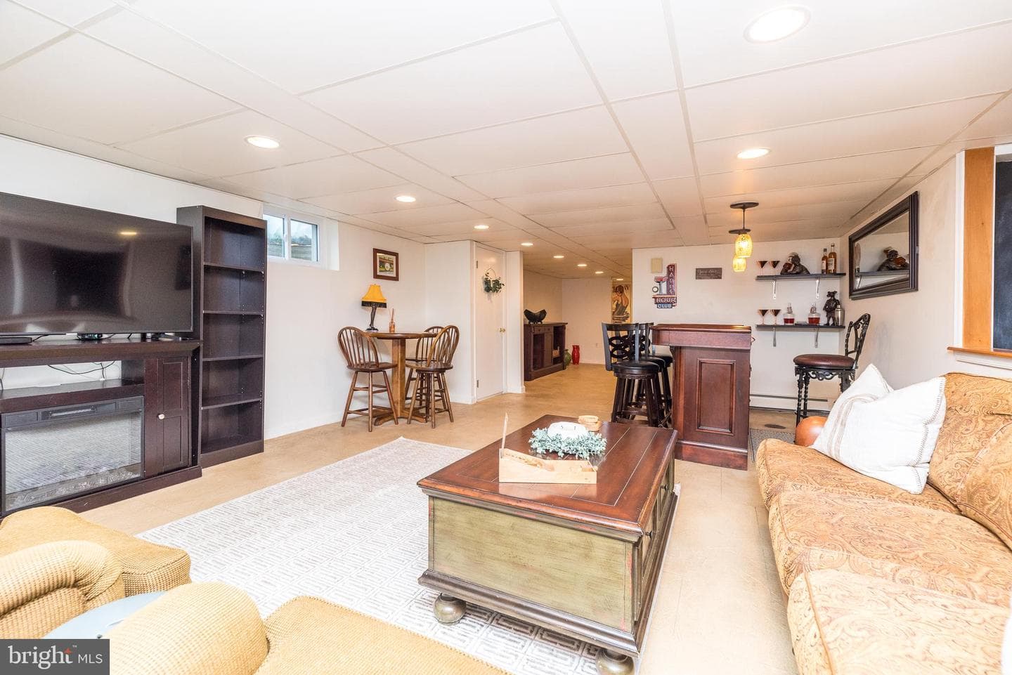 326 Chestnut Lane photo 42