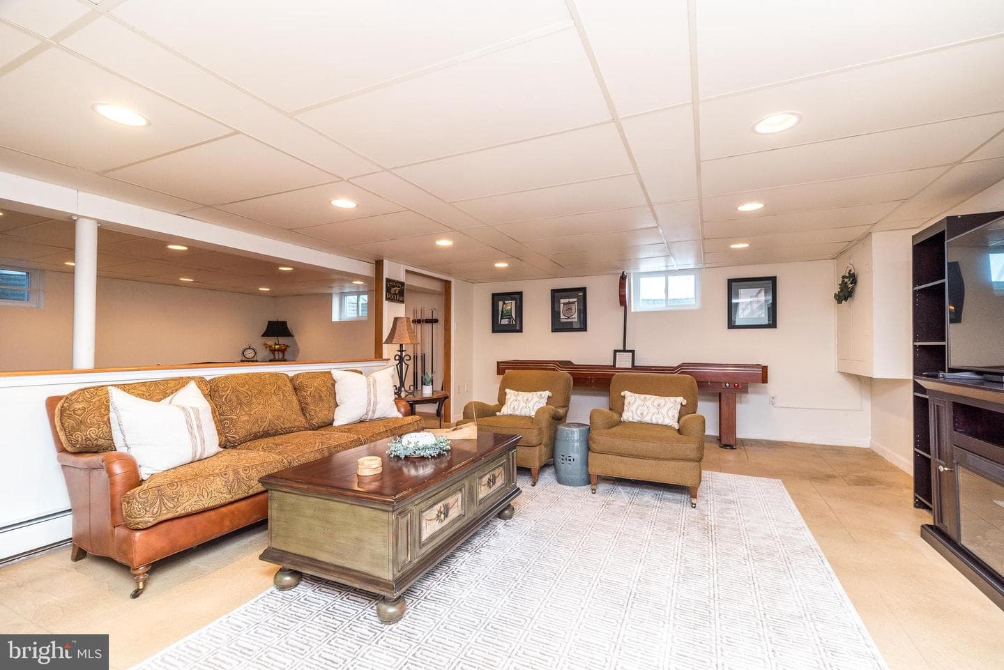 326 Chestnut Lane photo 43
