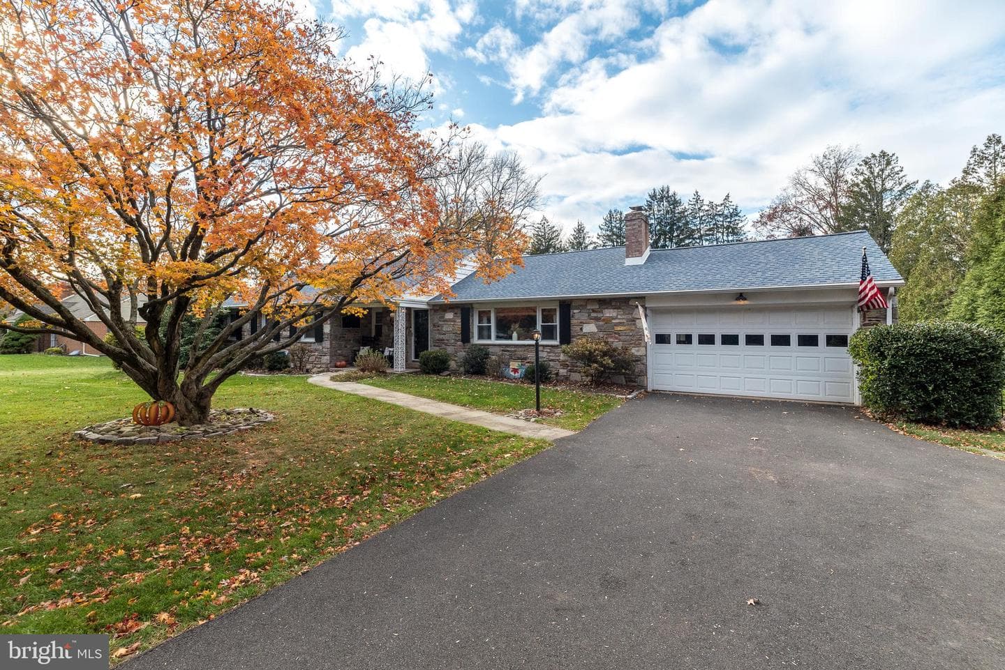 326 Chestnut Lane photo 77