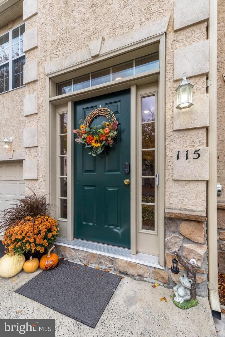 115 Castle Drive photo 39
