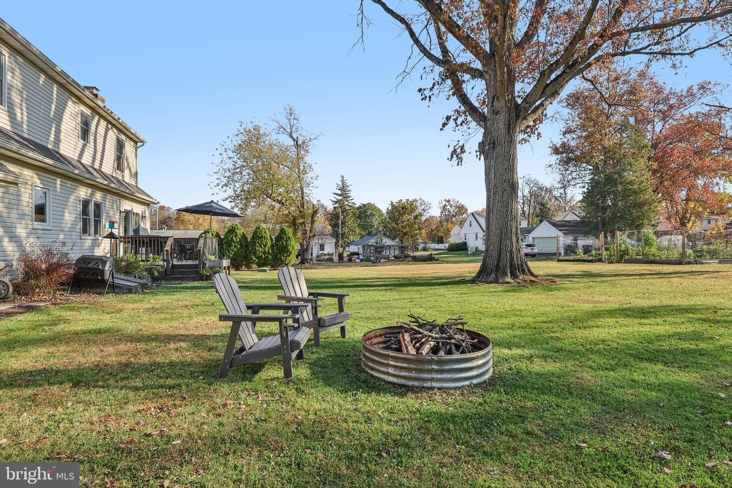480 Bentwood Drive photo 32